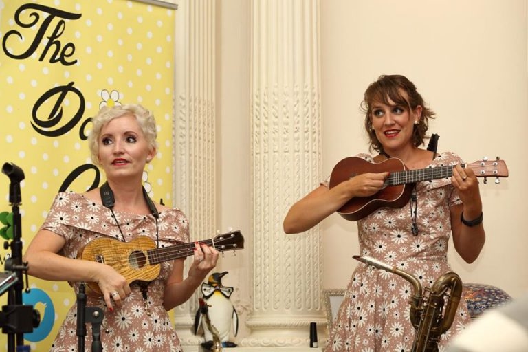 Lineups The Daisy Chains